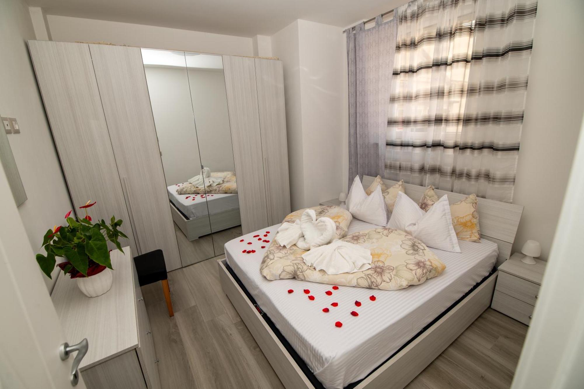 Junior Deluxe 3 Apartment Merano Exterior photo
